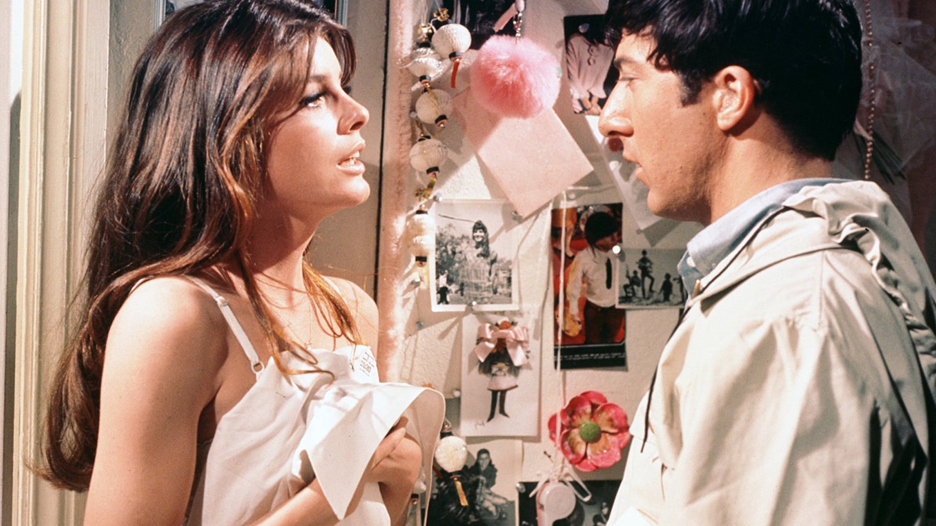 The Graduate: How the Framing, Editing and Filmic Style Dramatise the Story